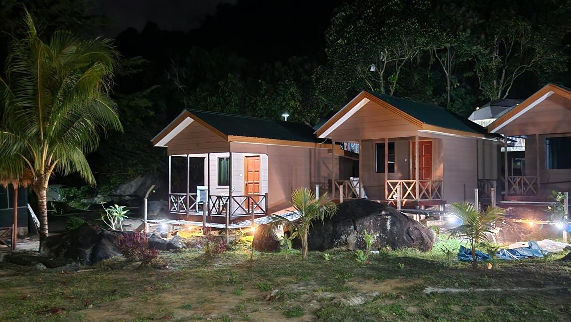 فندق Dumba Bay Tioman Kampung Genting المظهر الخارجي الصورة
