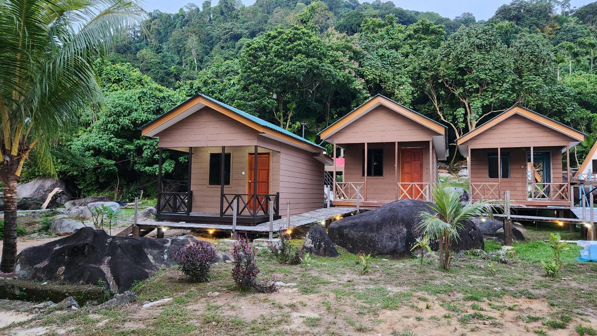 فندق Dumba Bay Tioman Kampung Genting المظهر الخارجي الصورة